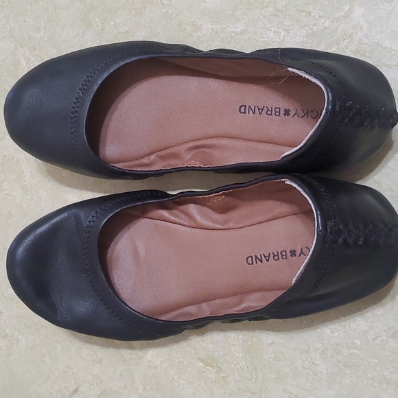 Lucky flats bundle: "Emmie", olive green & black - Picture 5 of 10